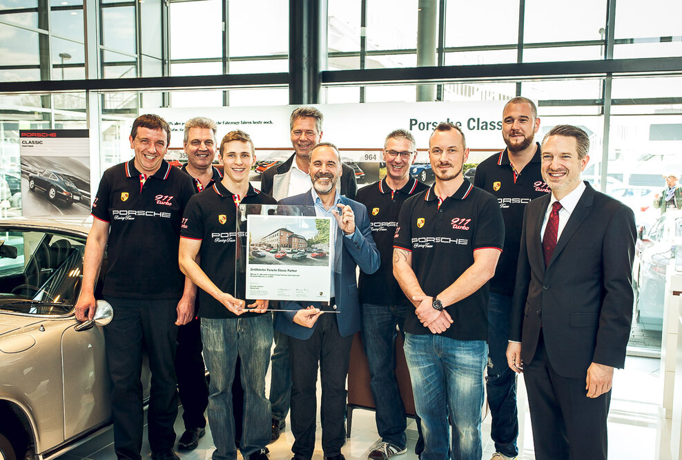 Ausgezeichnete Kompetenz für klassische Porsche Modelle. Das Porsche Zentrum Niederrhein ist offizieller Porsche Classic Partner.