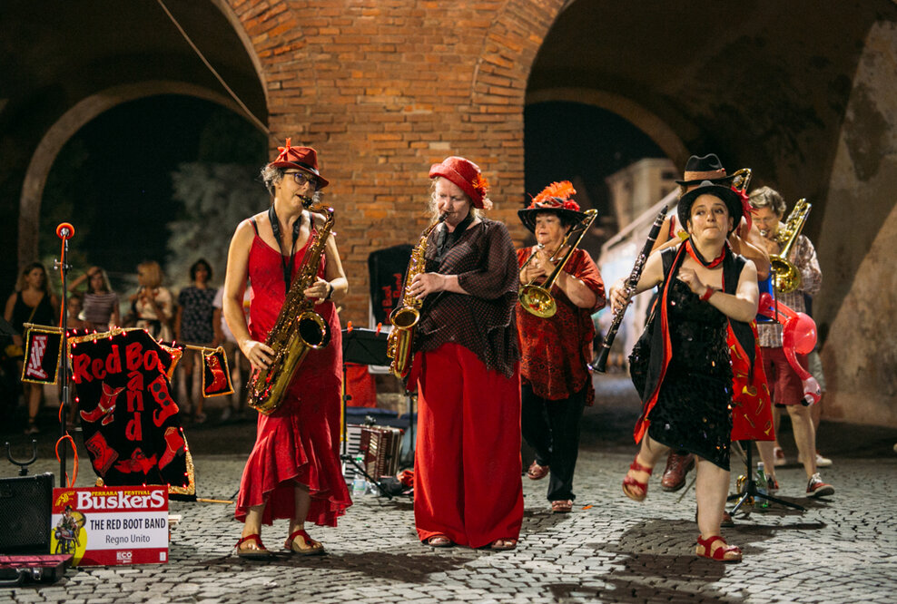 Straßenmusik auf historischem Pflaster - das 32. „Ferrara Buskers Festival“ verzaubert die Stadt am Po