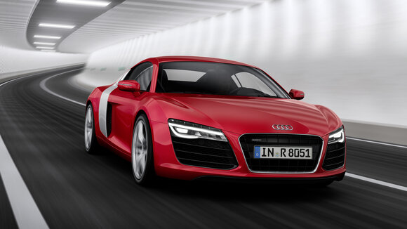 Spitzenauszeichnung beim „red dot award“ 2013 für Audi R8