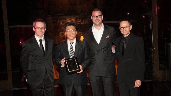 Jebsen Industrial vom Objektivhersteller Angenieux als „Bester Vertriebspartner 2013“ ausgezeichnet
