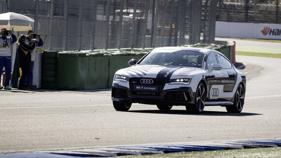 Beweis erbracht: Audi RS 7 concept fährt fahrerlos am Limit