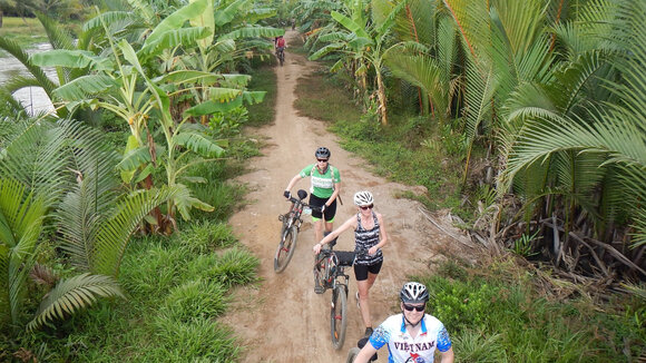 Mit dem Fahrrad entlang der Reisfelder – Kombitour durch Vietnam führt von Hanoi nach Saigon – Nahe an Land und Leuten