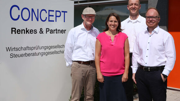 Der Mensch steht im Mittelpunkt - Mainzer Kanzlei Concept Renkes & Partner feiert 30-jähriges Bestehen / Neue Partnerin in Führungsriege